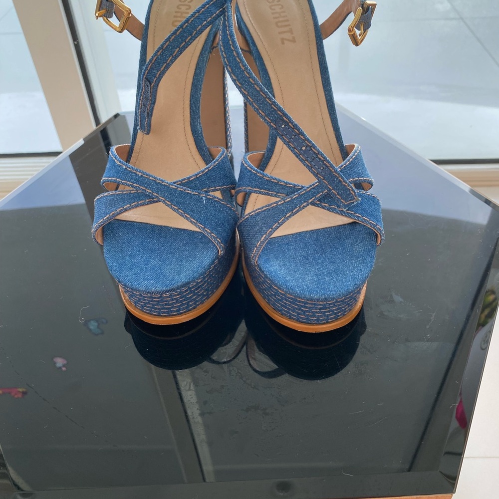 Shoes - Picture 2 of 2